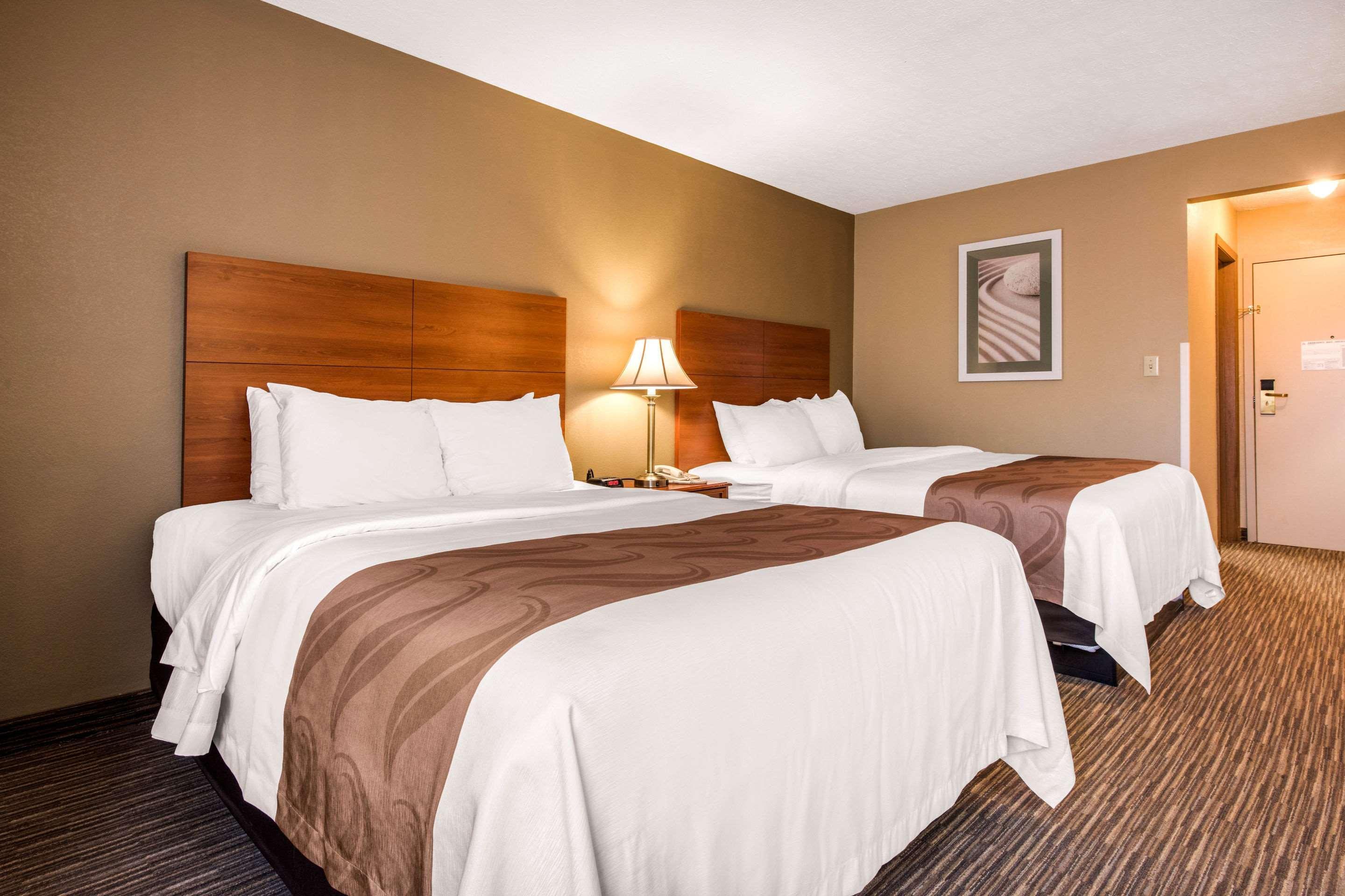 Quality Inn & Suites New Castle Exterior foto