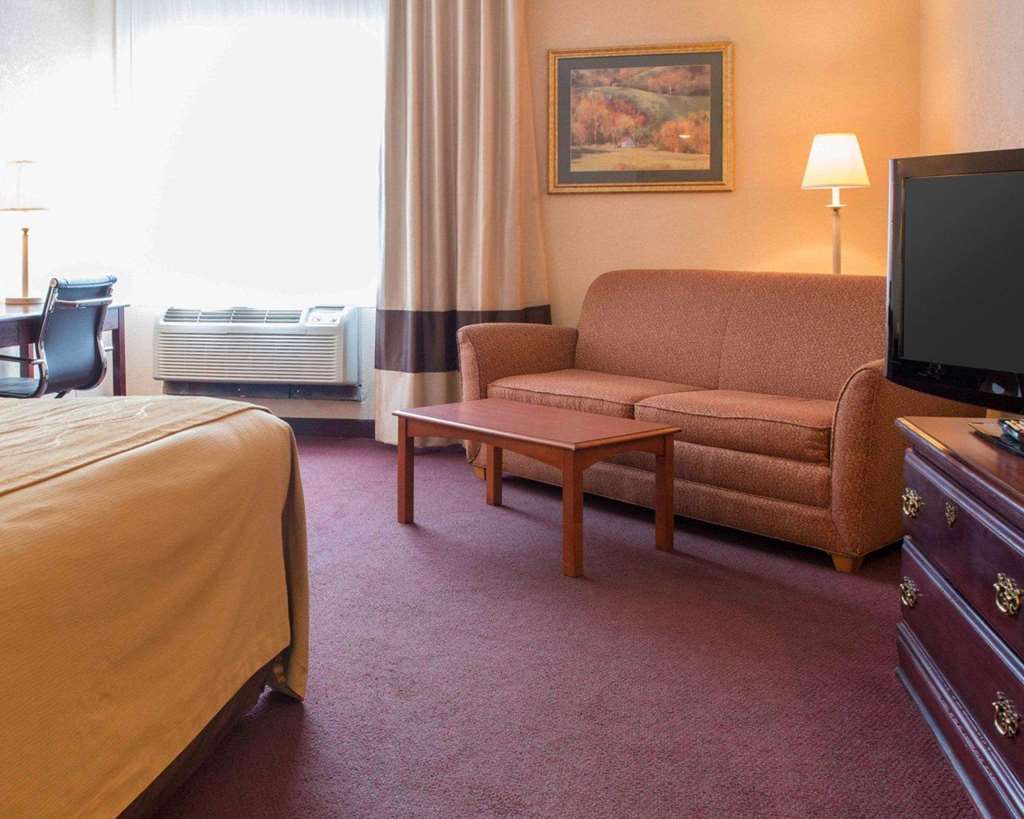 Quality Inn & Suites New Castle Zimmer foto