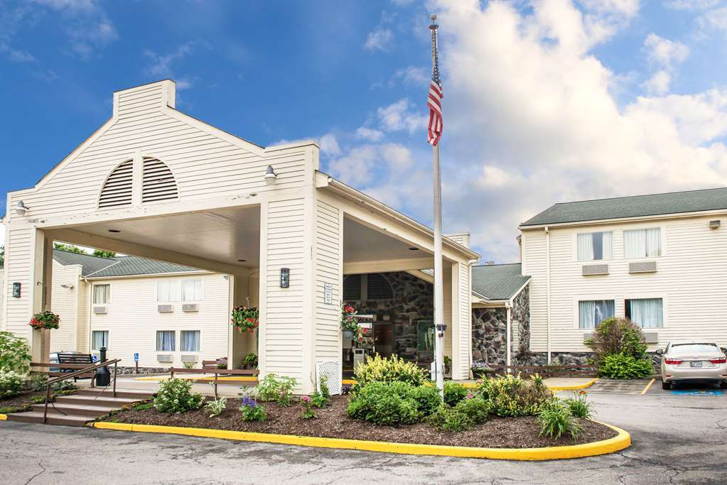 Quality Inn & Suites New Castle Exterior foto